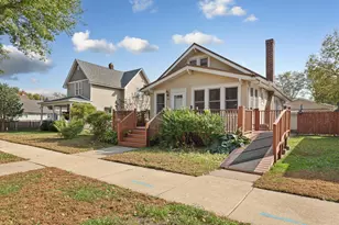 627 Park Ln, Mankato, MN 56001 - Photo 1