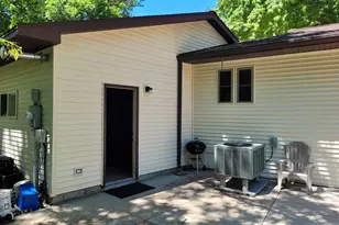 110 N Grant St, Taunton, MN 56291 - Photo 7