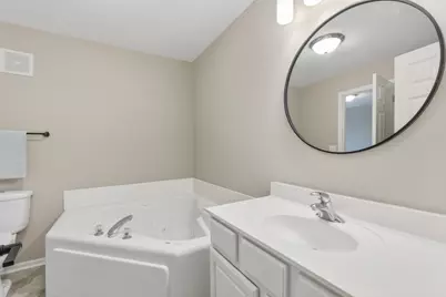 8816 Brunell Way #404, Inver Grove Heights, MN 55076 - Photo 19