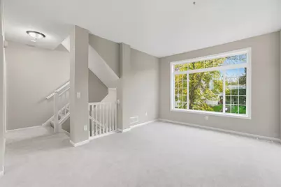 8816 Brunell Way #404, Inver Grove Heights, MN 55076 - Photo 15