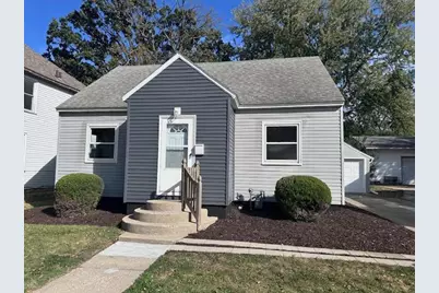 1047 S Oak Avenue, Owatonna, MN 55060 - Photo 1