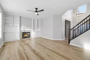 943 Earley Lake Curve, Burnsville, MN 55306 - Photo 9