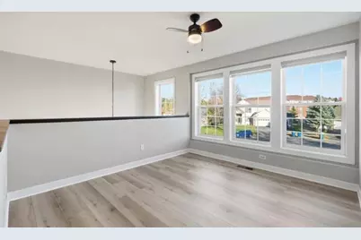 943 Earley Lake Curve, Burnsville, MN 55306 - Photo 17