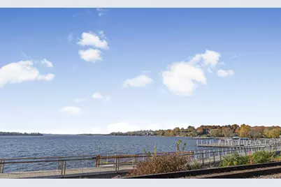 205 Barry Avenue S #210, Wayzata, MN 55391 - Photo 19