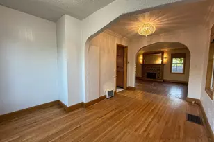 211 Kendall Ave N, Thief River Falls, MN 56701 - Photo 13