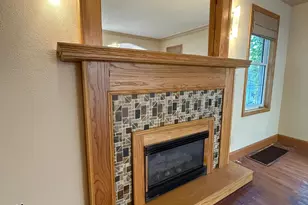 211 Kendall Ave N, Thief River Falls, MN 56701 - Photo 7