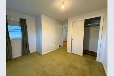 211 Kendall Avenue N, Thief River Falls, MN 56701 - Photo 33