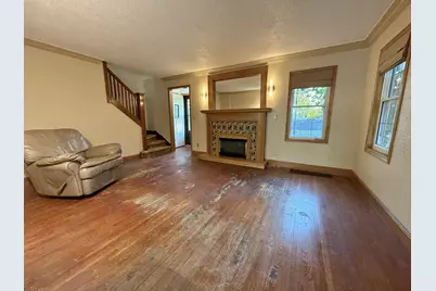 211 Kendall Avenue N, Thief River Falls, MN 56701 - Photo 5