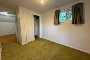 211 Kendall Ave N, Thief River Falls, MN 56701 - Photo 33