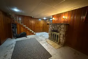 211 Kendall Ave N, Thief River Falls, MN 56701 - Photo 37