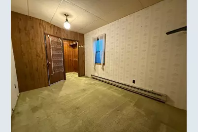 211 Kendall Avenue N, Thief River Falls, MN 56701 - Photo 19