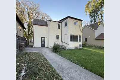 211 Kendall Avenue N, Thief River Falls, MN 56701 - Photo 45