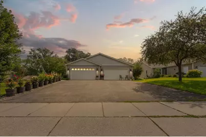 1011 Poplar Street, Northfield, MN 55057 - Photo 5