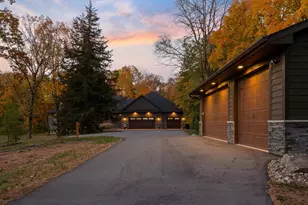 20060 Vine St, Excelsior, MN 55331 - Photo 3