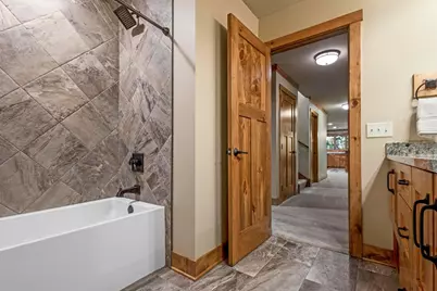 20060 Vine Street, Excelsior, MN 55331 - Photo 39