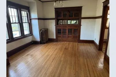 988 Earl Street, Saint Paul, MN 55106 - Photo 7