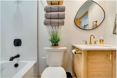 119 S Washington St, Lake City, MN 55041 - Photo 23