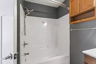 6049 Wentworth Ave, Minneapolis, MN 55419 - Photo 31