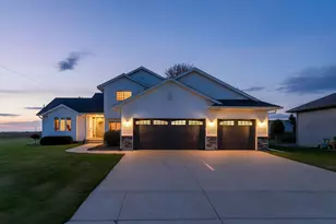 2595 Fox Hollow Ln, Owatonna, MN 55060 - Photo 1