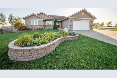 580 Canyon Lane NW, Eyota, MN 55934 - Photo 1