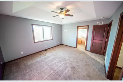 580 Canyon Lane NW, Eyota, MN 55934 - Photo 9