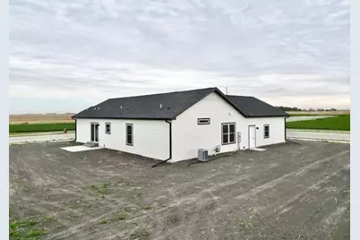 1106 Sunflower Rd Rwf, Redwood Falls, MN 56283 - Photo 7