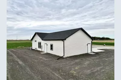 1106 Sunflower Rd Rwf, Redwood Falls, MN 56283 - Photo 5