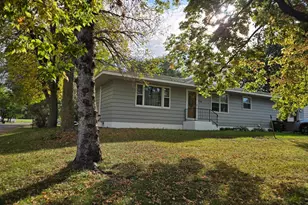 416 South St, Paynesville, MN 56362 - Photo 1