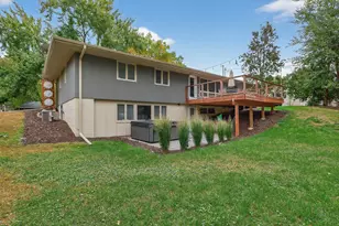 2670 Quail Ave N, Golden Valley, MN 55422 - Photo 45