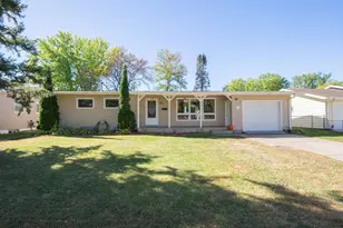 509 Birch Ln, Moorhead, MN 56560 - Photo 5