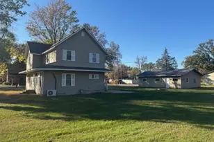 304 S 2nd St, Royalton, MN 56373 - Photo 5