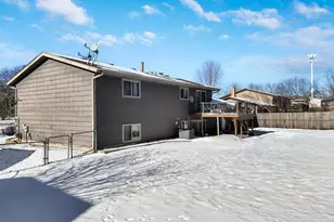13773 Vernon Cir, Savage, MN 55378 - Photo 37