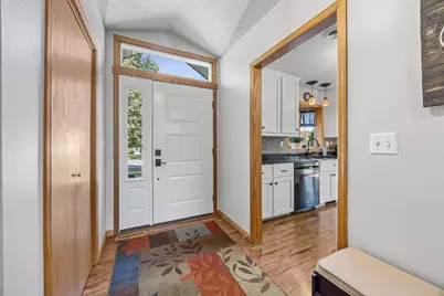 2524 38 1/2 Avenue S, Fargo, ND 58104 - Photo 11