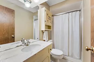 437 County Rd C West, Roseville, MN 55113 - Photo 27