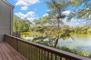 437 County Rd C West, Roseville, MN 55113 - Photo 3