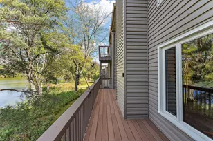 437 County Rd C West, Roseville, MN 55113 - Photo 5