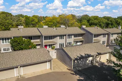 437 County Road C W, Roseville, MN 55113 - Photo 35