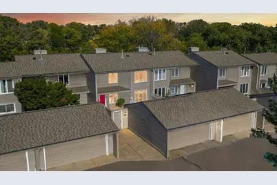 437 County Road C W, Roseville, MN 55113 - Photo 45