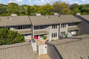 437 County Rd C West, Roseville, MN 55113 - Photo 33