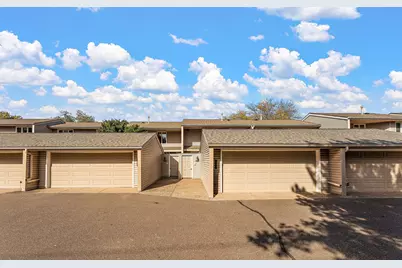 437 County Road C W, Roseville, MN 55113 - Photo 37