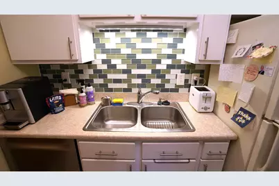 301 Selby Avenue, Saint Paul, MN 55102 - Photo 11