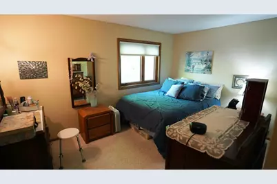 301 Selby Avenue, Saint Paul, MN 55102 - Photo 3