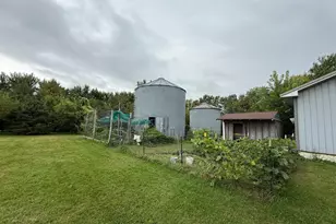 37261 280th St, Westbrook, MN 56183 - Photo 11