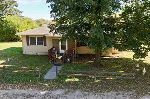 37261 280th St, Westbrook, MN 56183 - Photo 3