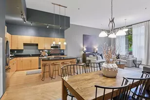 215 10th Ave S, Minneapolis, MN 55415 - Photo 9