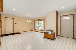 10136 Uplander St NW, Coon Rapids, MN 55433 - Photo 3