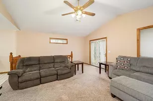 10136 Uplander St NW, Coon Rapids, MN 55433 - Photo 11
