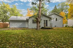 10136 Uplander St NW, Coon Rapids, MN 55433 - Photo 21