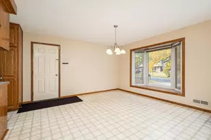 10136 Uplander St NW, Coon Rapids, MN 55433 - Photo 5