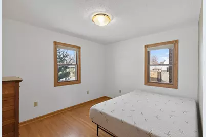 4300 Brunswick Avenue N, Crystal, MN 55422 - Photo 19